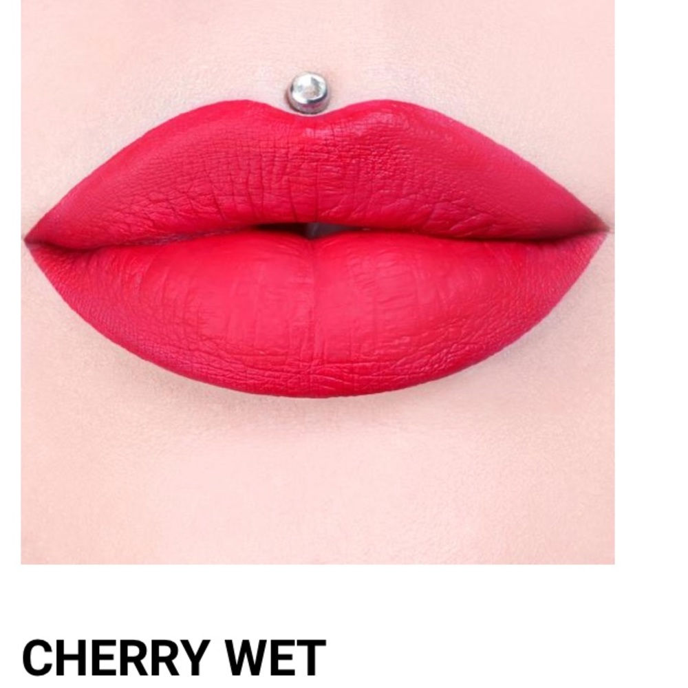 Cherry Wet 🍒 Liquid Lipstick by Jeffree Star ⭐️